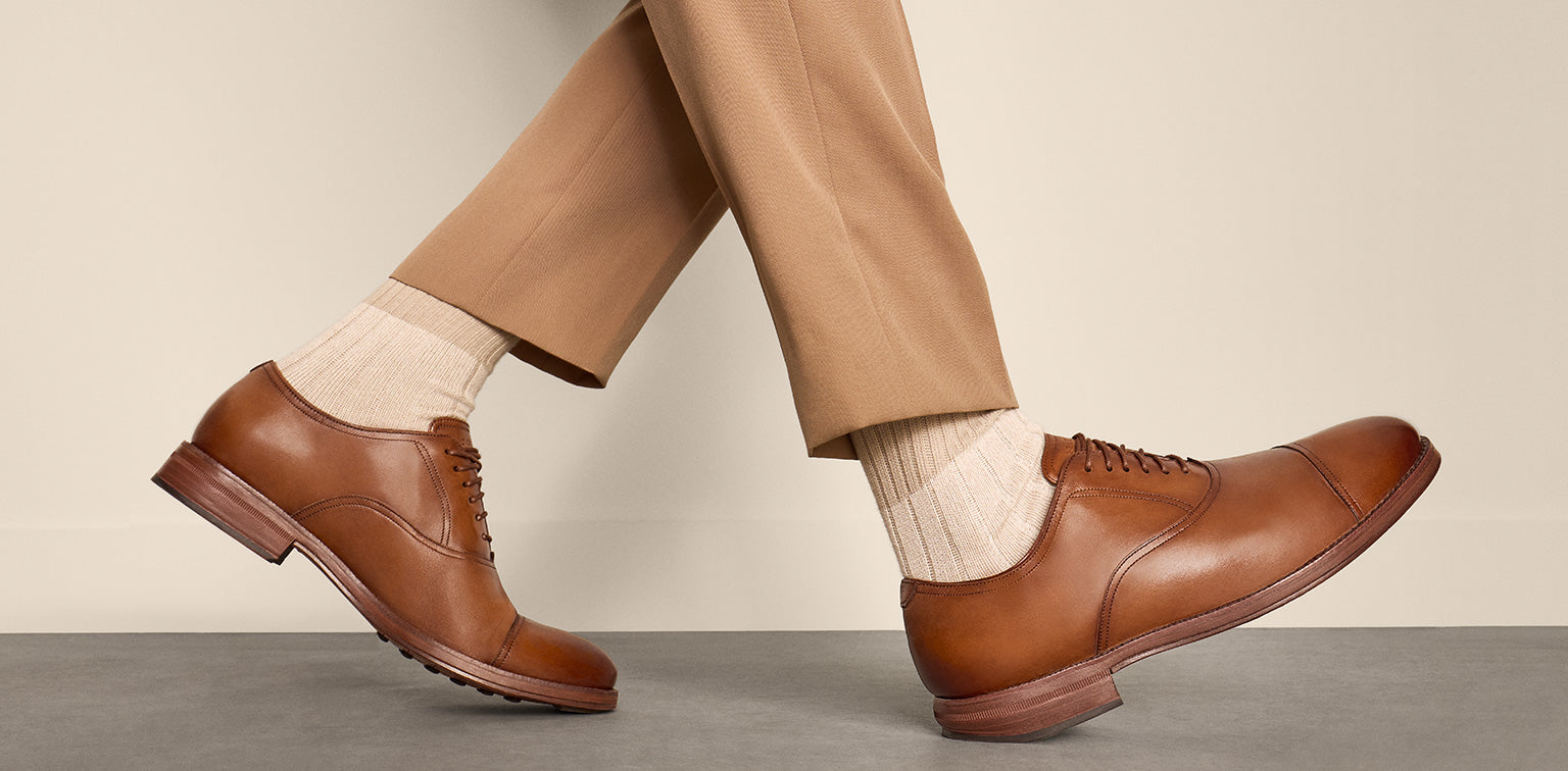 Looks like a dress shoe. Feels like a revolution. Shop Oxfords at Cole Haan EU